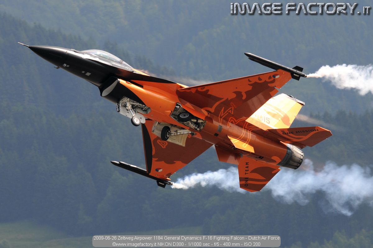 2009-06-26 Zeltweg Airpower 1184 General Dynamics F-16 Fighting Falcon - Dutch Air Force
